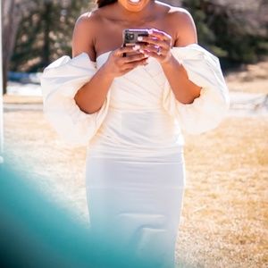 Bubble sleeves ivory midi dress